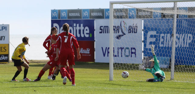 Úr leik hjá kvennaliði Sindra.