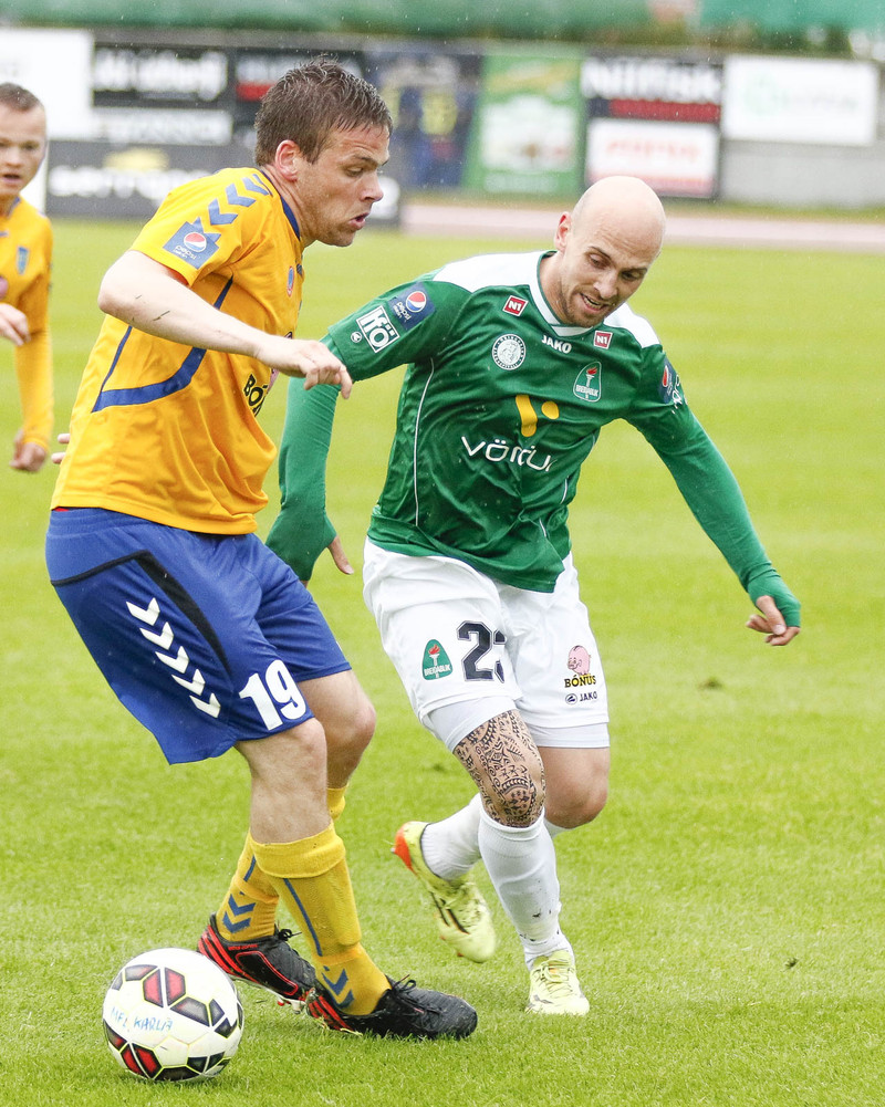 Kristinn Jónsson í baráttunni.