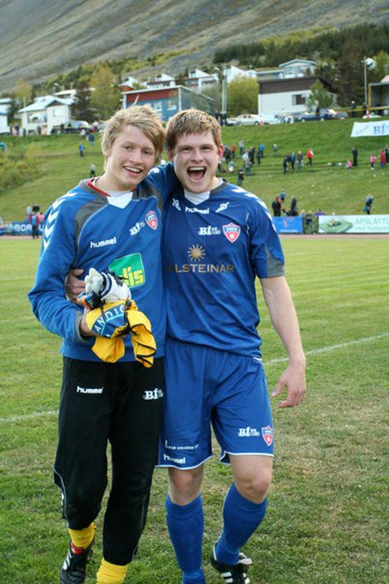 Bjarki Pétursson (til vinstri) var hetja BÍ/Bolungarvíkur.