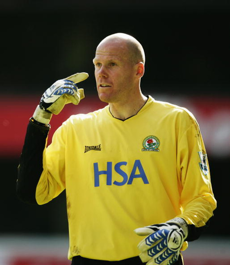 3) Brad Friedel (Blackburn) - Kom til Blackburn frá Liverpool og spilaði svo átta ár hjá félaginu. Þessi trausti bandaríski markvörður lyfti deildabikarnum með Blackburn 2002.