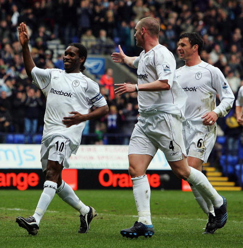 4) Jay-Jay Okocha (Bolton) - Gjörbreytti Bolton með gríðarlegum fótboltahæfileikum sínum. Okocha á sér marga aðdáendur og í raun magnað að hann hafi spilað fyrir Bolton.