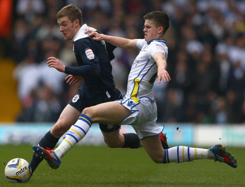 Sam Byram leikmaður Leeds.