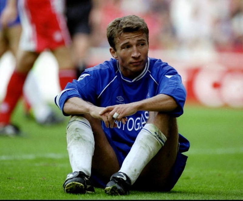 Dan Petrescu er í liðinu.