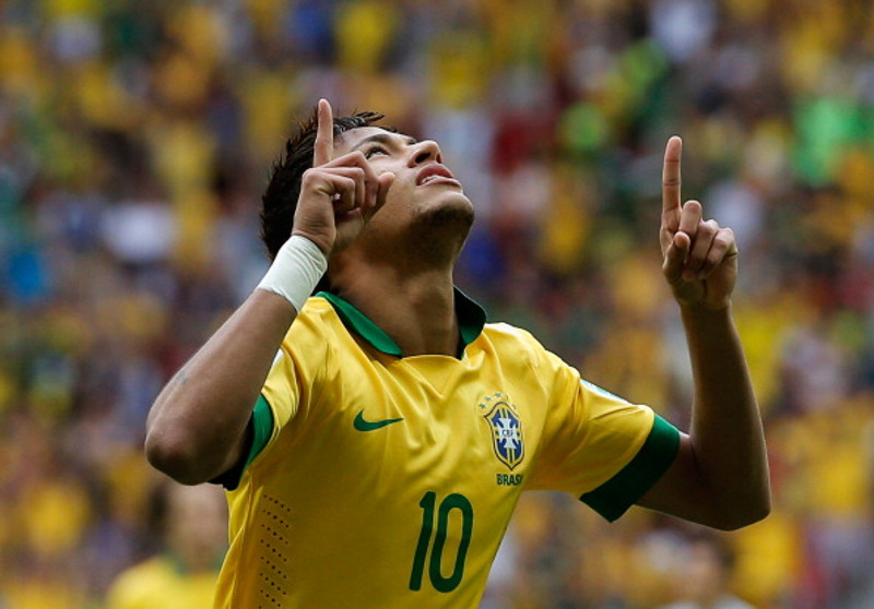 Upptaka - „Má nota sterkustu lýsingarorðin um Neymar\"