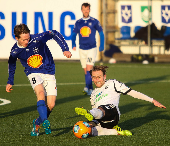 Úr leik Stjörnunnar og FH í kvöld.