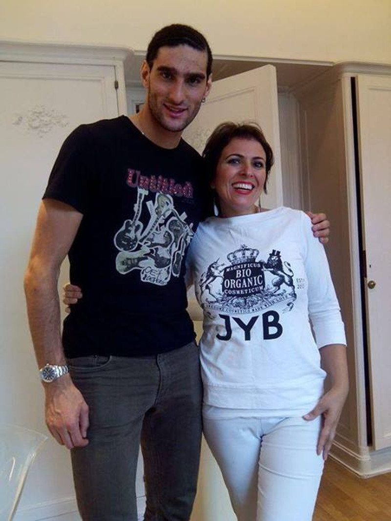 Mynd: Fellaini búinn að láta hárið fjúka