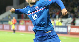 Gylfi blindraðar bestu landsliðsmörkunum sínum