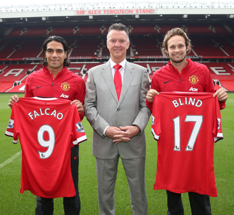 Van Gaal ásamt Radamel Falcao og Daley Blind.