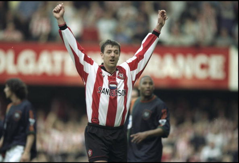 Matt Le Tissier (Southampton) - Skoraði hundrað mörk á tíu árum með Southampton.