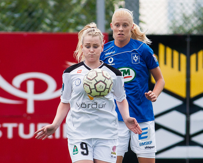 Telma Hjaltalín í leik BReiðabliks og Stjörnunar 2015. Í dag spilar hún með Stjörnunni