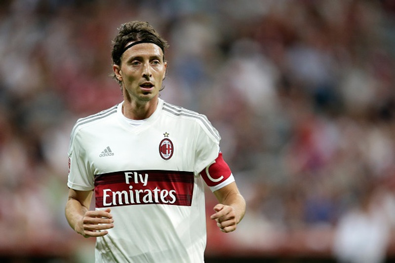 Montolivo leggur skóna á hilluna - Ekki sáttur með AC Milan