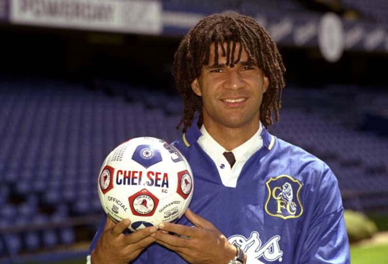 8) Ruud Gullit (Chelsea) - Það voru efasemdir þegar Chelsea fékk þennan 32 ára leikmann en hann átti eftir að enda í öðru sæti á eftir Eric Cantona í kjöri á leikmanni tímabilsins.