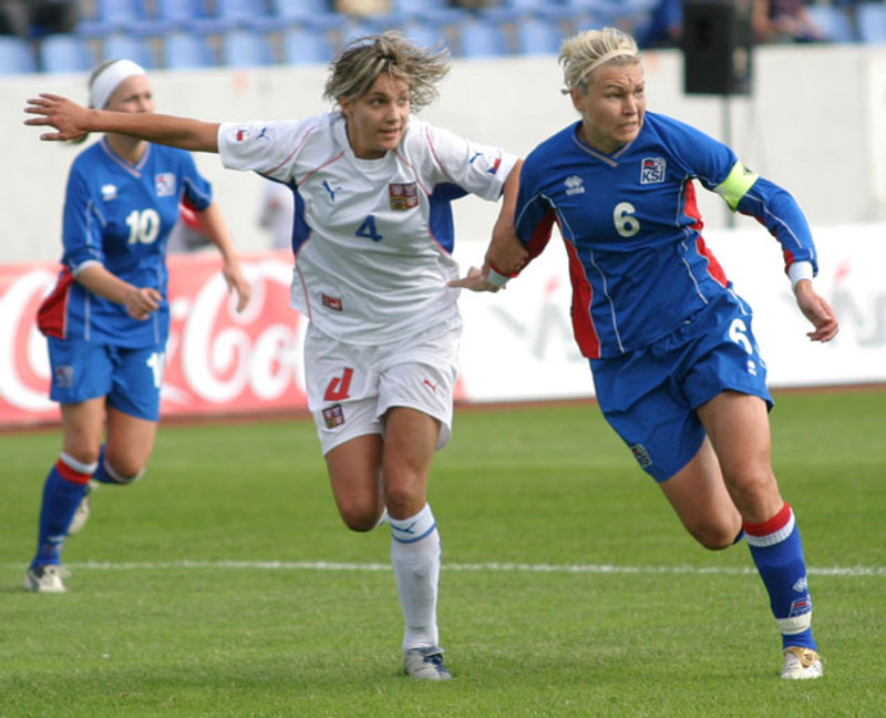 Ásthildur Helgadóttir. Margrét Lára leit mikið upp til Ásthildar og þær náðu vel saman með landsliðinu.