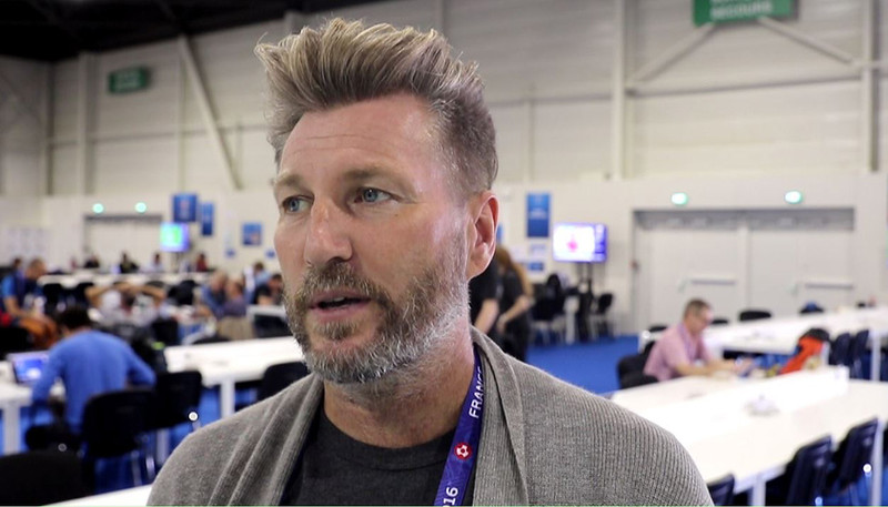 Robbie Savage.
