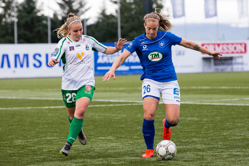 Harpa (hér til hægri) var öflug í kvöld