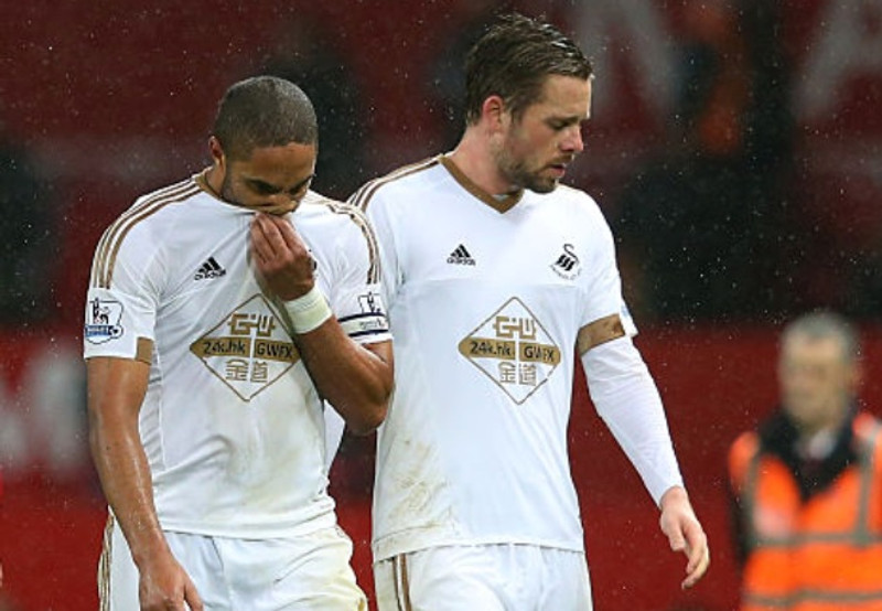 Ashley Williams og Gylfi Þór Sigurðsson þegar þeir voru saman hjá Swansea.