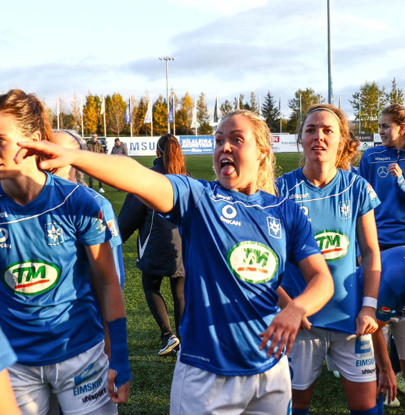 Lára Kristín Pedersen leggur skóna á hilluna (Staðfest)