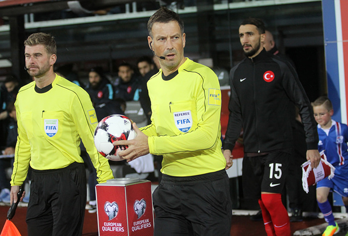 Mark Clattenburg.