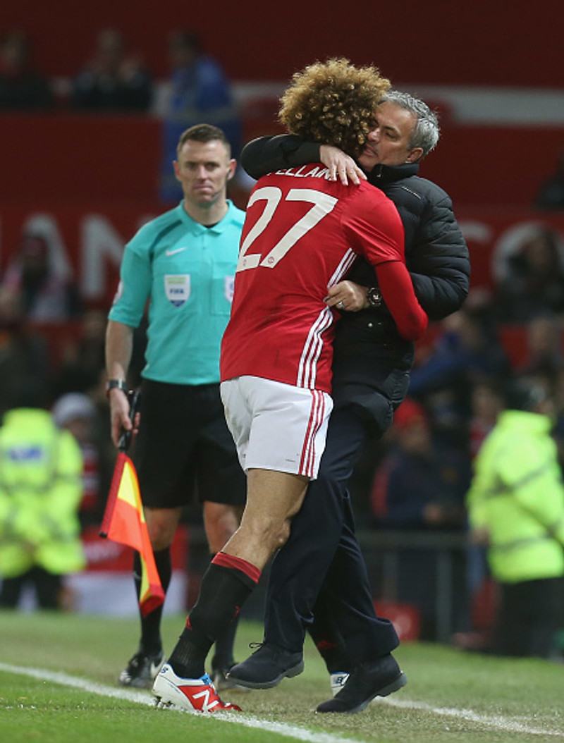 Mourinho er sagður vilja fá Fellaini til Tottenham.