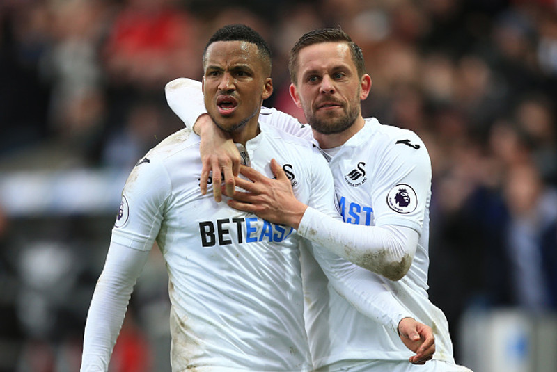 Martin Olsson og Gylfi Þór Sigurðsson