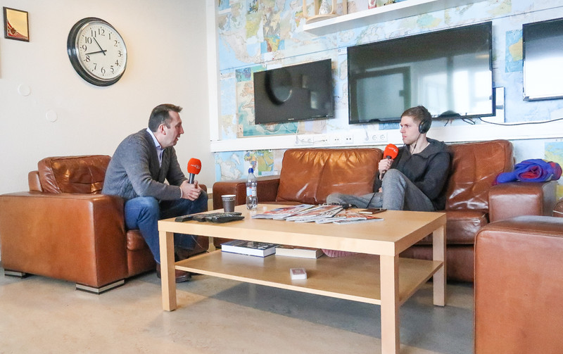 Ejub: Spyr stundum hvort það sé í lagi með þetta fólk?