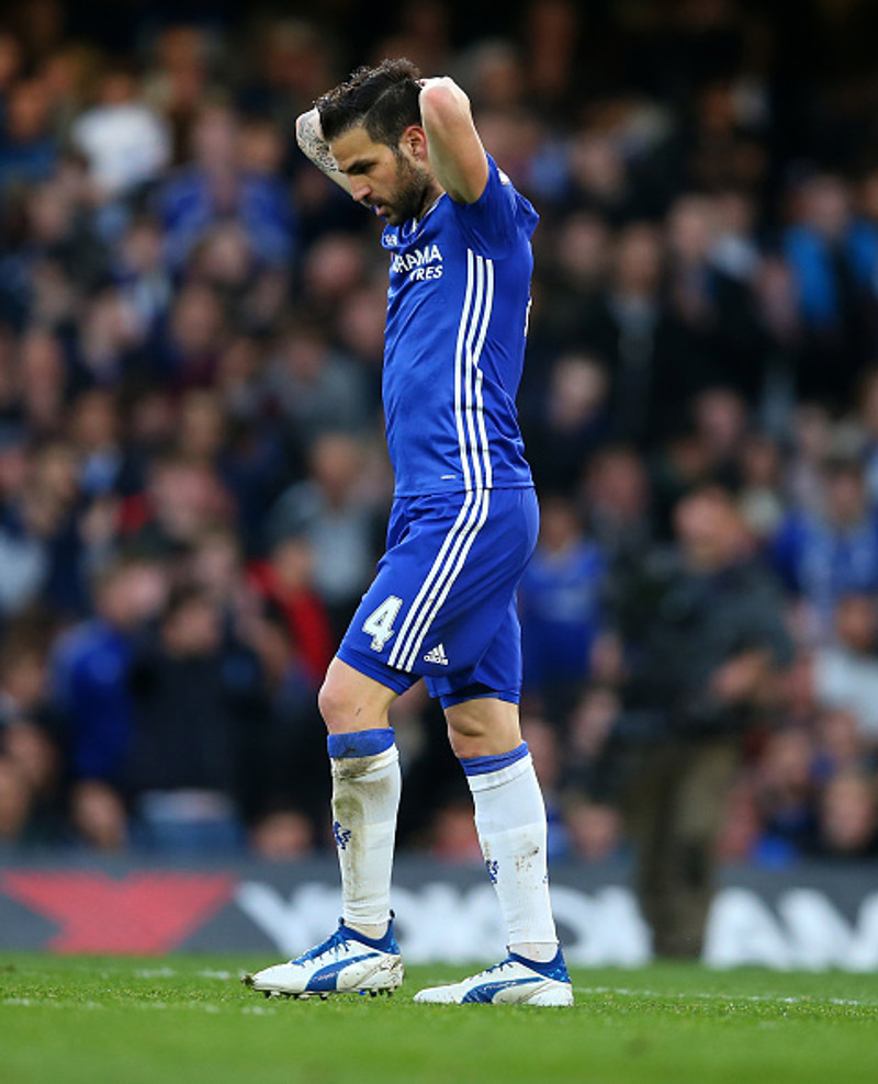 Cesc Fabregas þurfti að gefa Willy Caballero Range Rover.