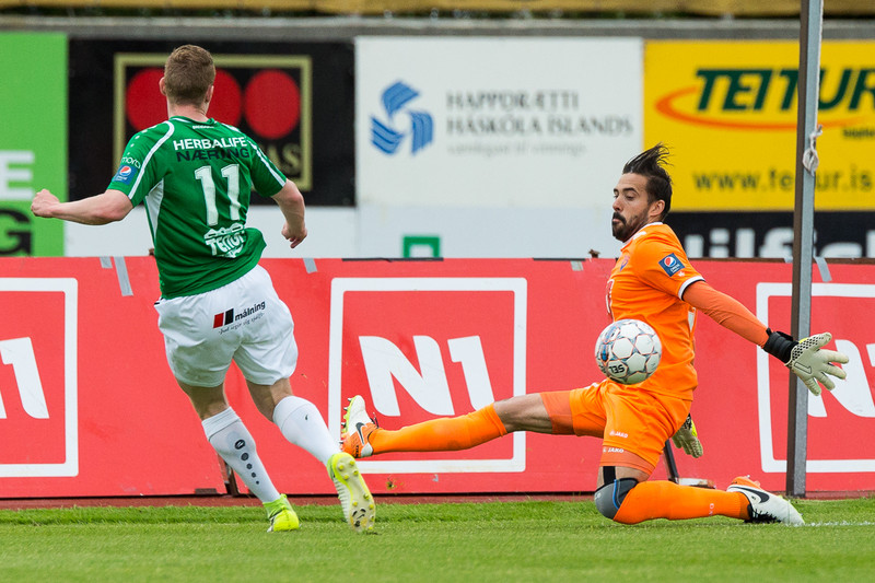 Cristian Martinez í leik með Víkingi Ólafsvík árið 2017.