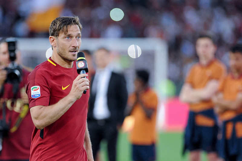 Totti útilokar ekki endurkomu til Roma