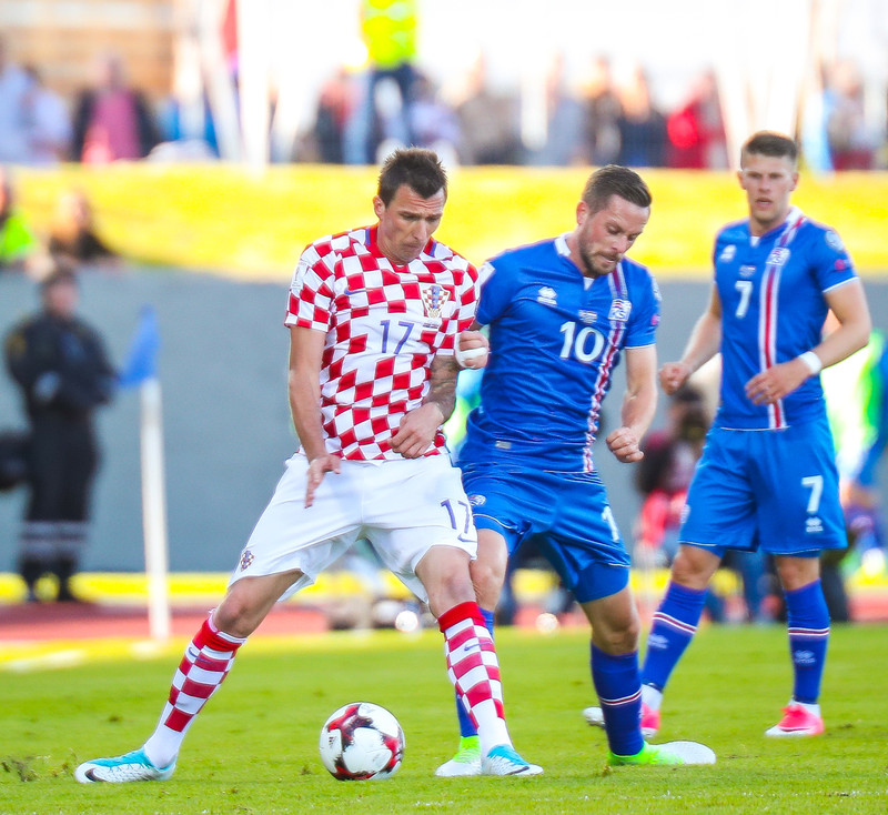 Mandzukic er orðaður við United.