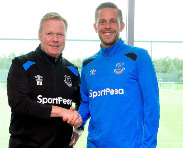 Gylfi og Ronald Koeman.