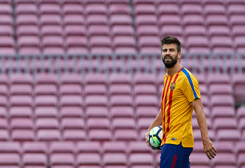 Pique: Er sá sem ég er í dag út af Man Utd