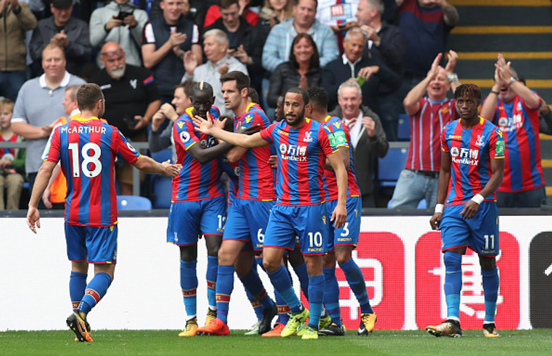 3. Crystal Palace - Gul spjöld: 72 - Rauð spjöld: 0 <b>Samtals: 72 spjöld</b>