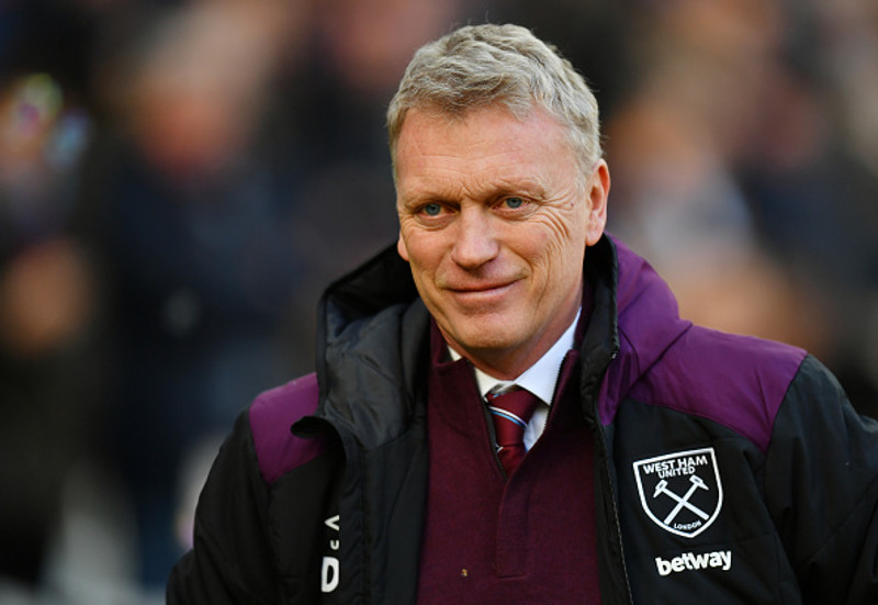 Moyes tekur á sig 30% launalækkun