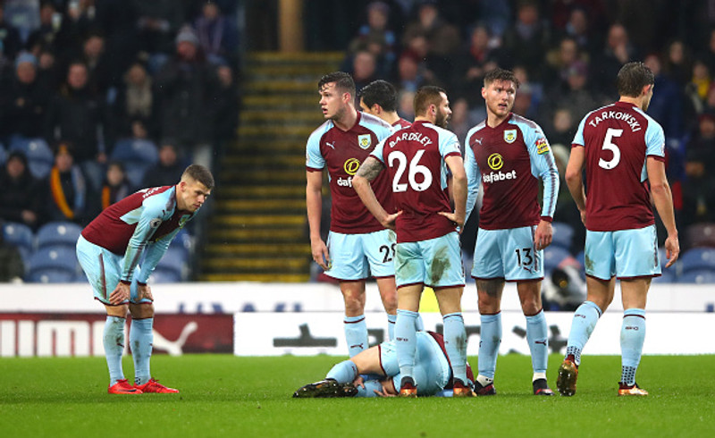 5-8. Burnley - Gul spjöld: 65 - Rauð spjöld: 0 <b>Samtals: 65 spjöld</b>