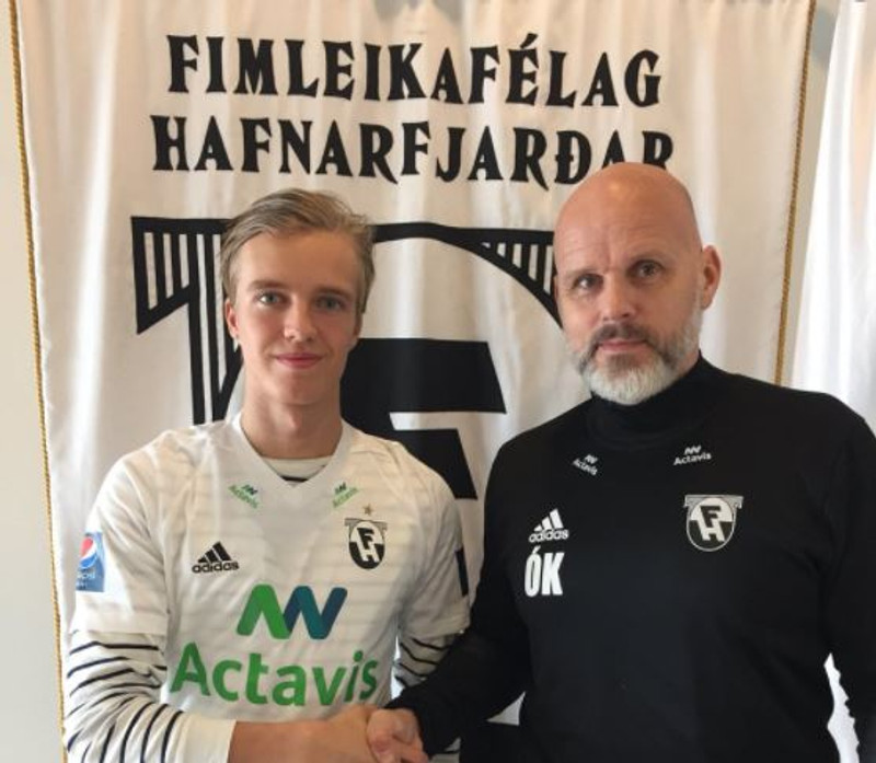 Þegar lið eins og FH kemur og býður manni að æfa meistaraflokksbolta þá er valið að sjálfsögðu einfalt