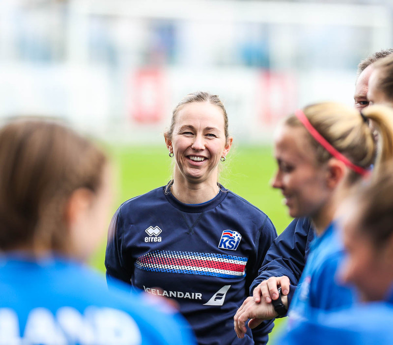 Alltaf í boltanum. Ásta Árnadóttir spilar með Augnablik en er sjúkraþjálfari Vals og A-landsliðs kvenna