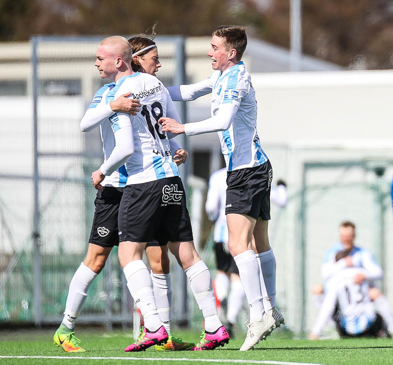 2. deild: Auðvelt fyrir Selfoss gegn Dalvík