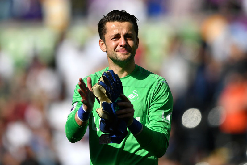 Lukasz Fabianski (West Ham) - Hamrarnir unnu 3-1 sigur gegn Cardiff með Fabianski í markinu.