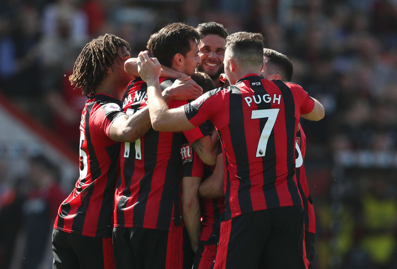 13-14. Bournemouth - Gul spjöld: 55 - Rauð spjöld: 1 <b>Samtals: 56 spjöld</b>