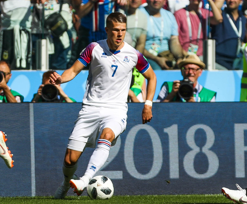 Jóhann Berg Guðmundsson í leiknum gegn Argentínu.
