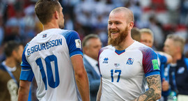 Aron og Gylfi geta mæst á morgun - „Rætt það sín...
