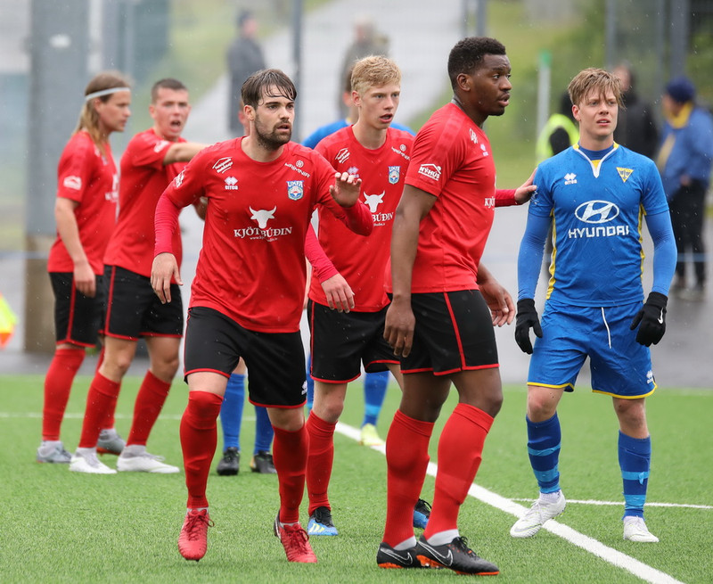 Hann sér ekki eftir því að hafa skrifað undir í Mosfellsbæ.