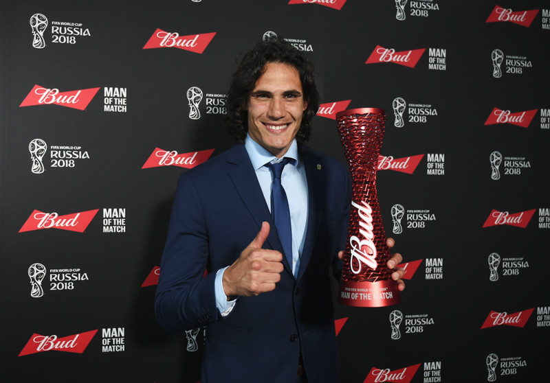 Edinson Cavani er mættur til Englands