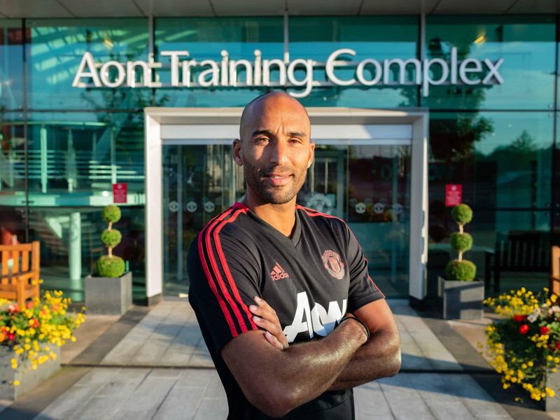 Lee Grant framlengir við Manchester United
