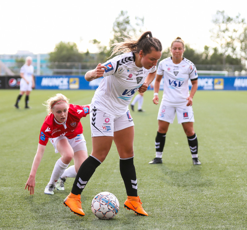 Clara Sigurðardóttir er komin aftur í ÍBV.