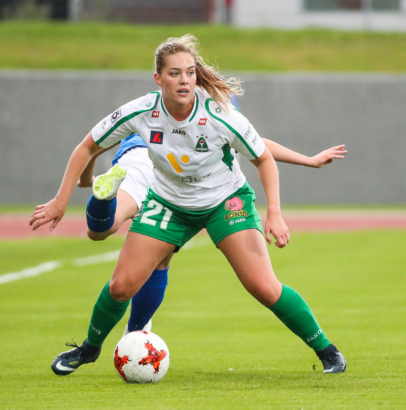 Hildur hefur tvisvar sinnum orðið Íslandsmeistari og fjórum sinnum bikarmeistari.