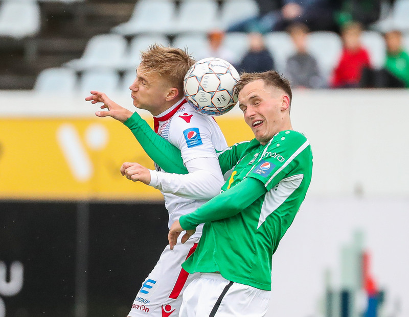 Myndaveisla: Valur vann toppslaginn við Blika