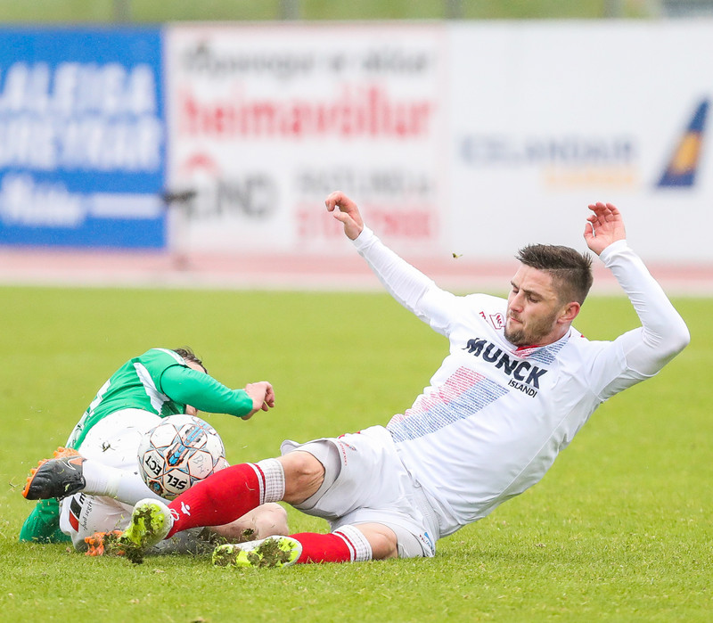 Myndaveisla: Valur vann toppslaginn við Blika