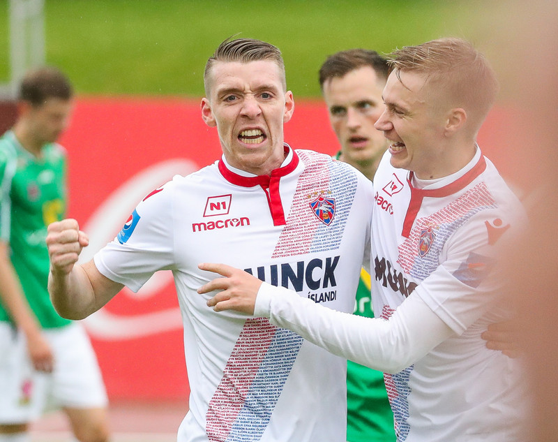Myndaveisla: Valur vann toppslaginn við Blika
