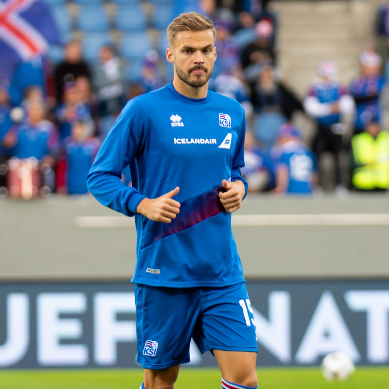 Aron Bjarnason og Hólmar Örn komu við sögu
